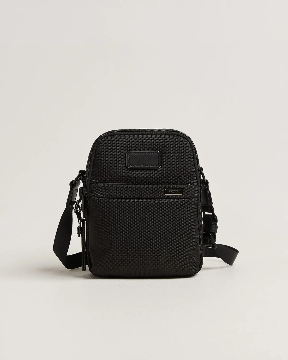 TUMI Alpha 4 Small Crossbody Bag Black