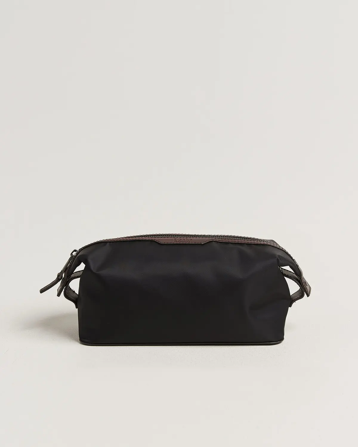 Loake Shoemakers Welland Nylon/Leather Washbag Black