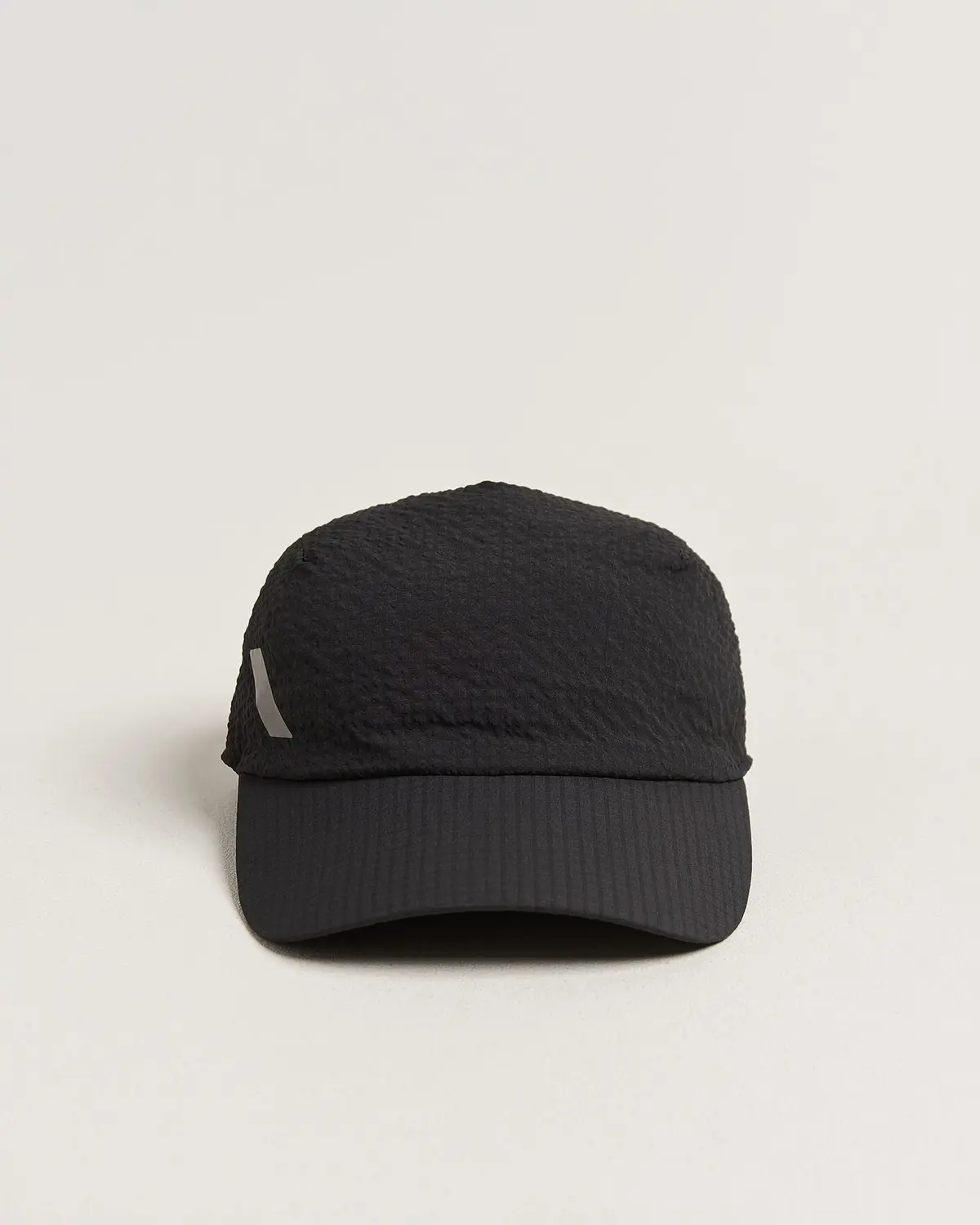 SOAR Running Dart Cap Black