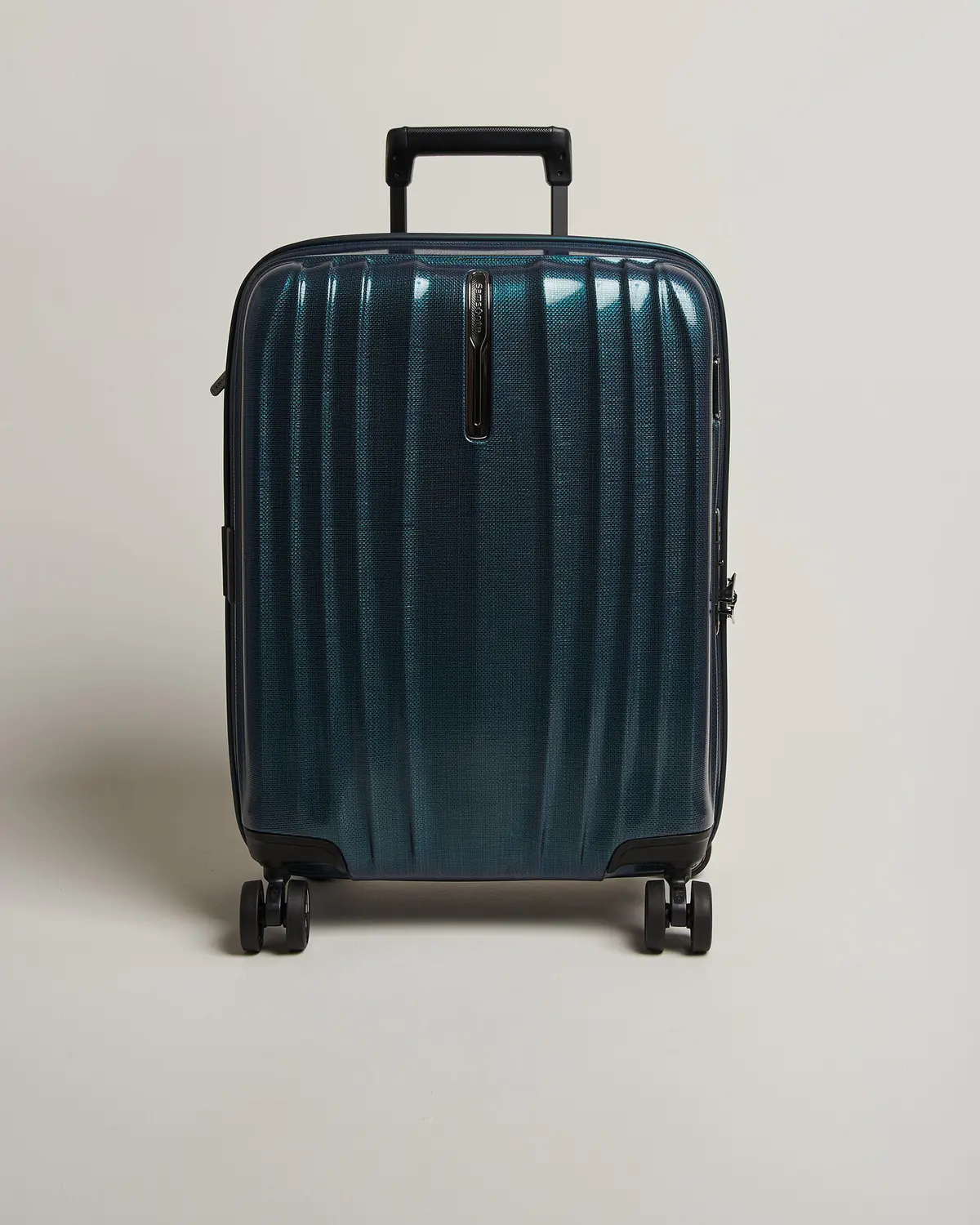 Samsonite Nexis Spinner Carry-On Deep Patrol