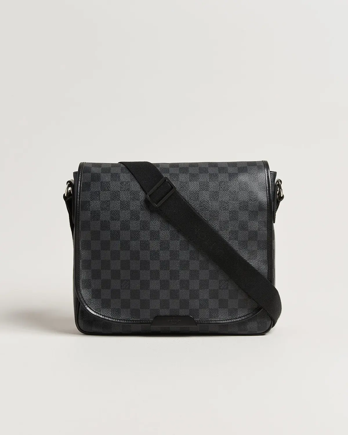Louis Vuitton Pre-Owned Daniel MM Shoulder Bag Damier Graphite