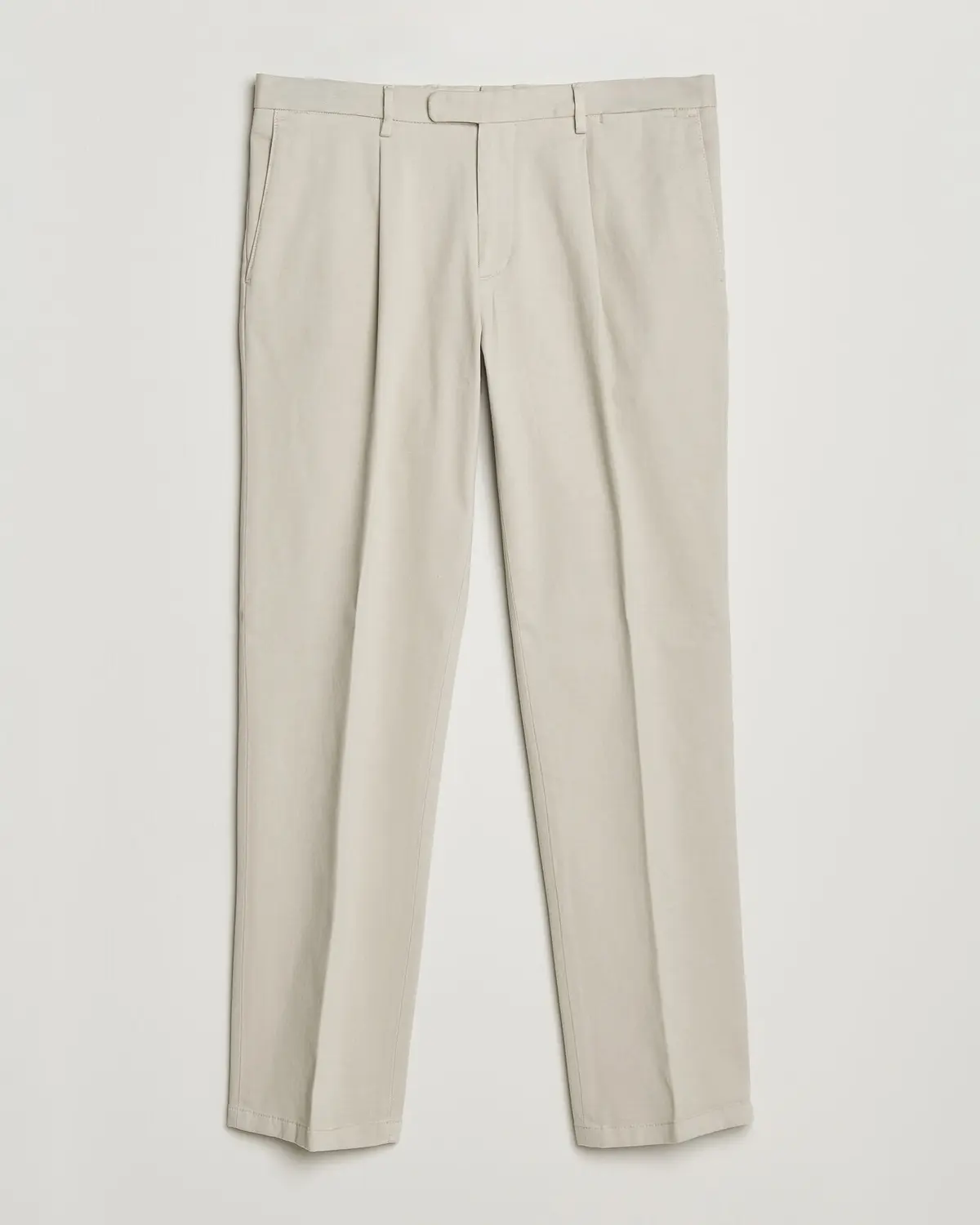 Boglioli Pleated Cotton Twill Chinos Light Beige