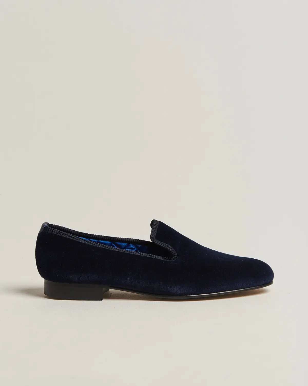 Bowhill & Elliott Plain Albert Pump Navy Velvet
