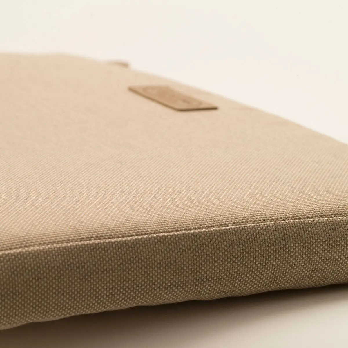 Pute A3 pall beige