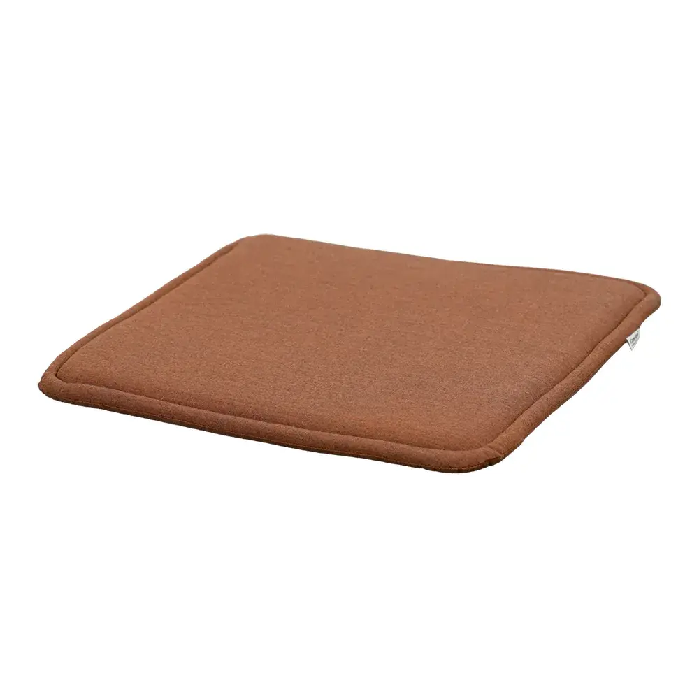Bliss lenestol sittepute Desert red, Delight