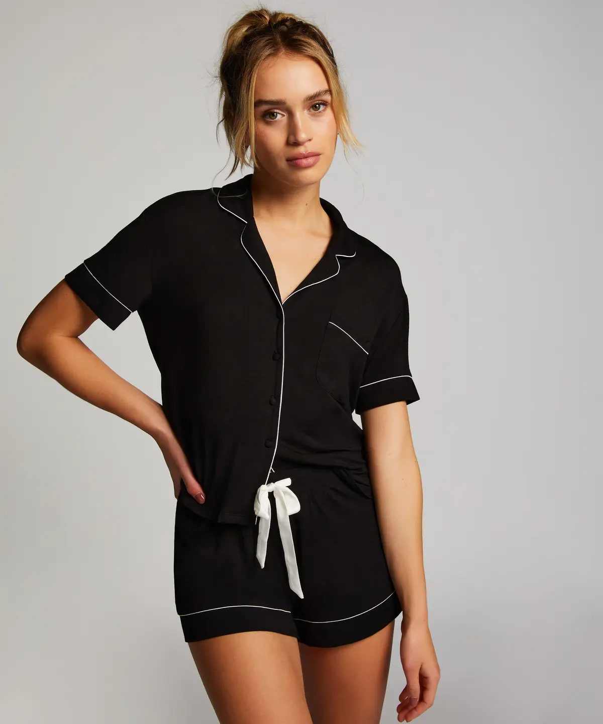 Essential shorts i jerseystoff - Svart