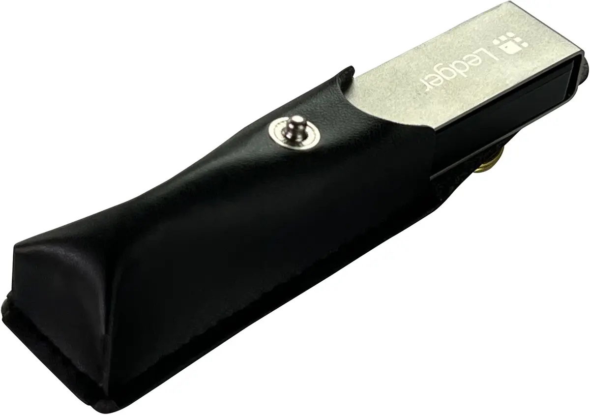 Trolsk Deksel Lærimitasjon med Karabinkrok (Ledger Nano)