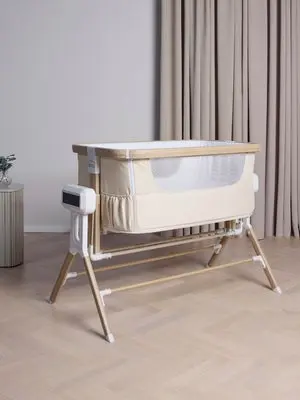 Beemoo CARE AutoMotion Bedside Crib, Beige/Tre