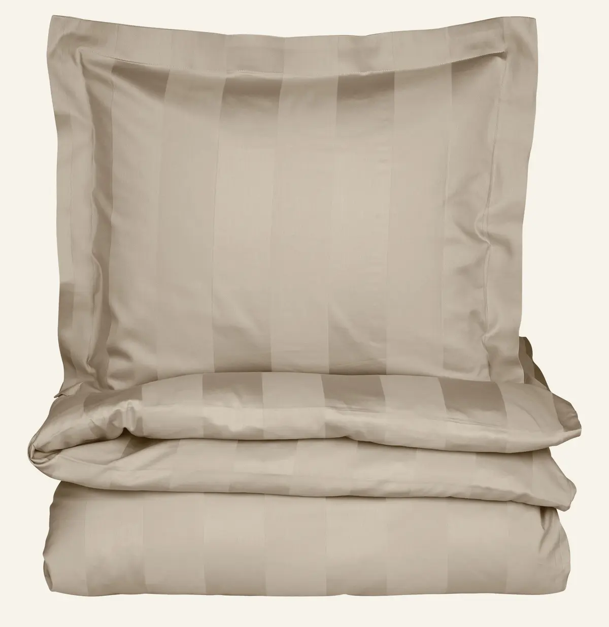 Birgitta sateng sengesett lys beige