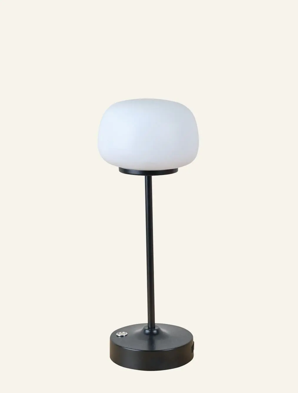 Avelia led bordlampe svart