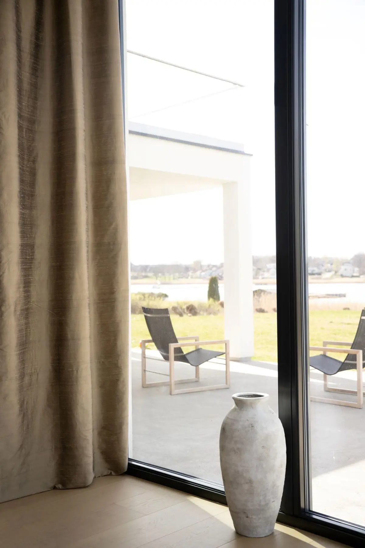 Mulbury silk gardin gull