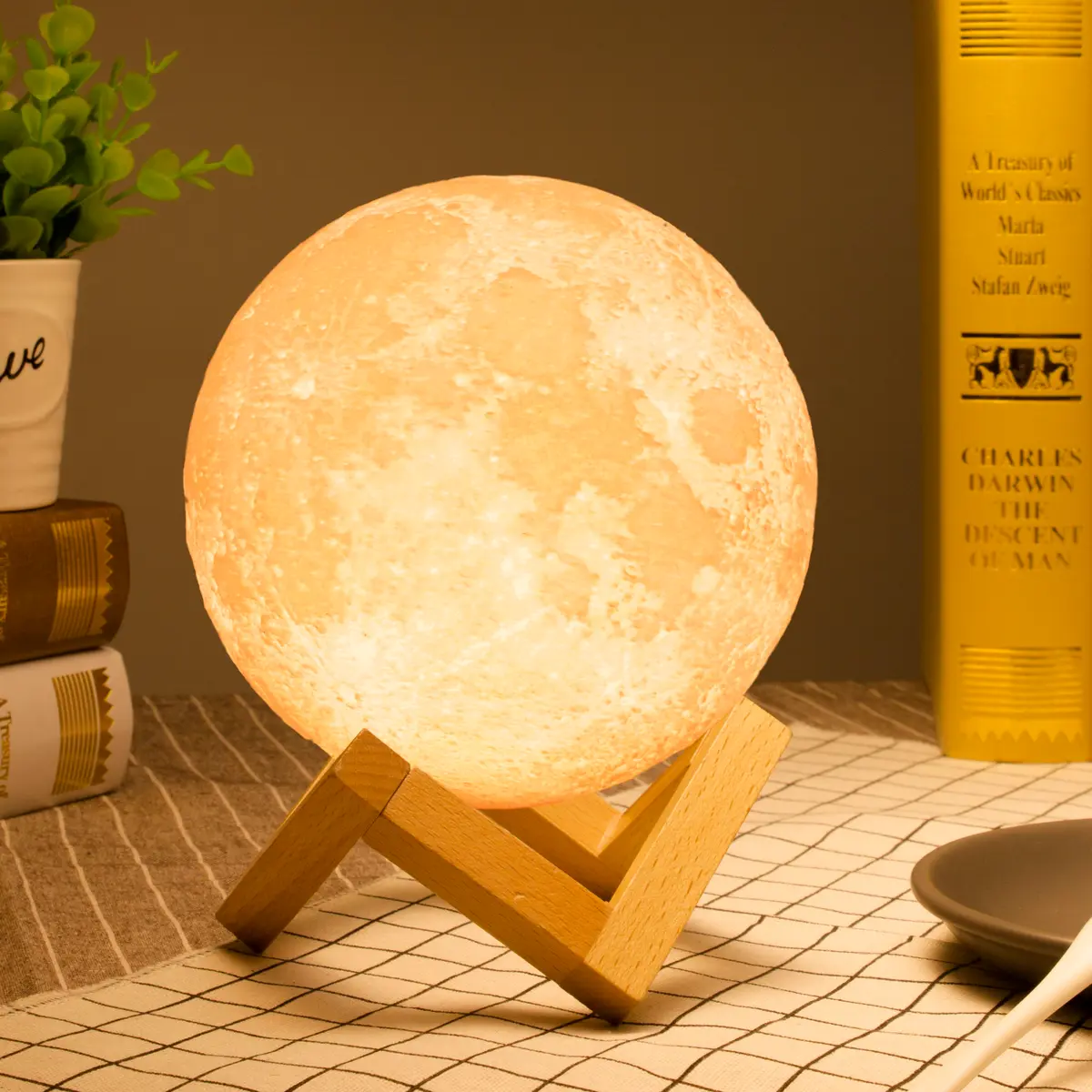 Denver Høyttaler med 3D moon-design