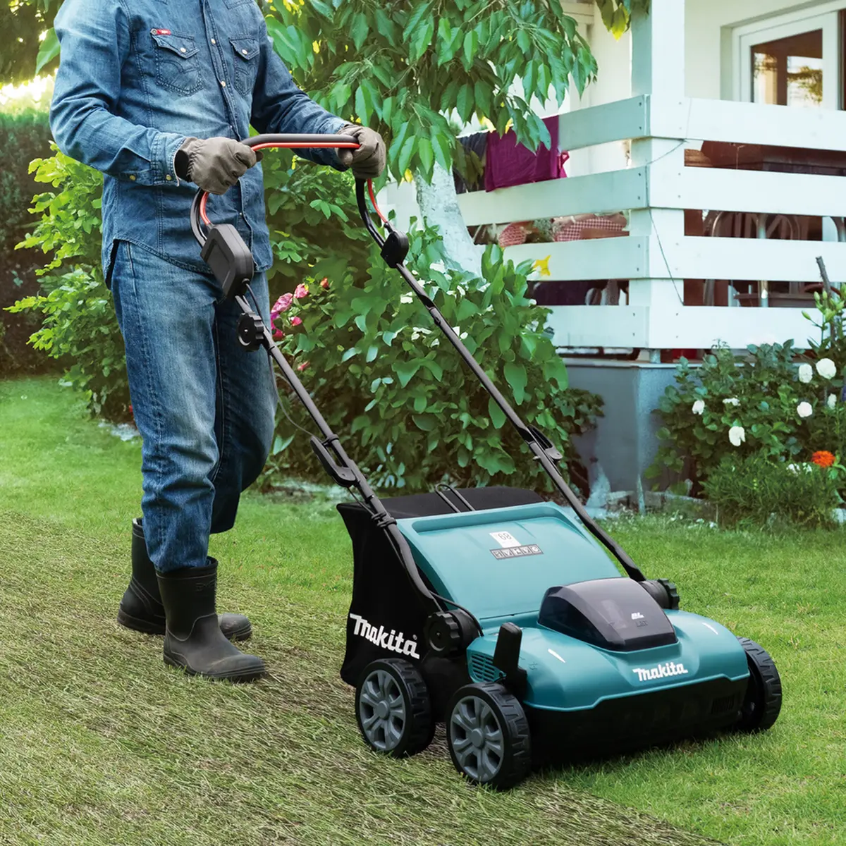 MAKITA PLENLUFTER 18V 32 CM DUV320Z