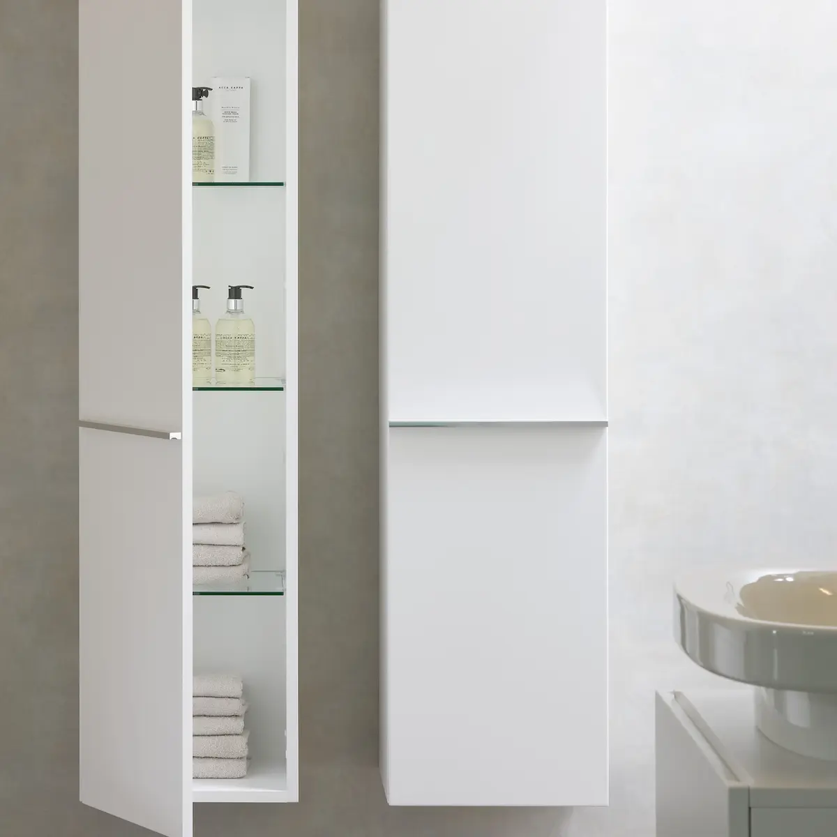 LAUFEN NEW CLASSIC HØYSKAP 165 CM HØYRE KALKET EIK