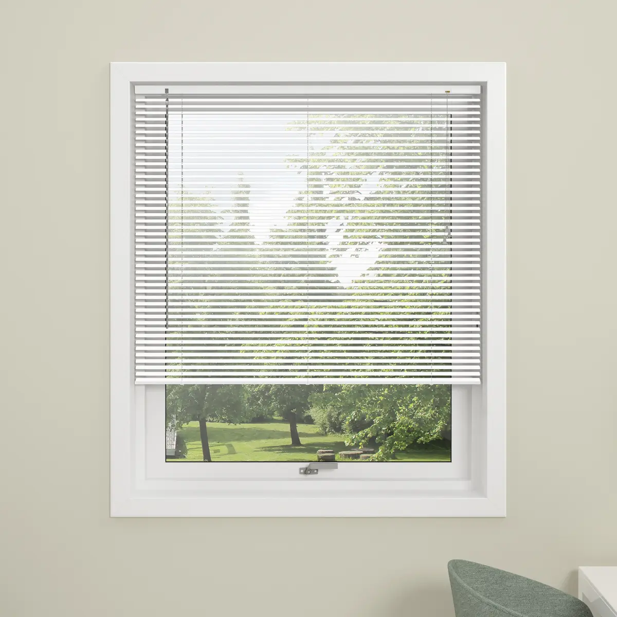 DEBEL ALUPERSIENNE TWIST 25MM HVIT 50X220