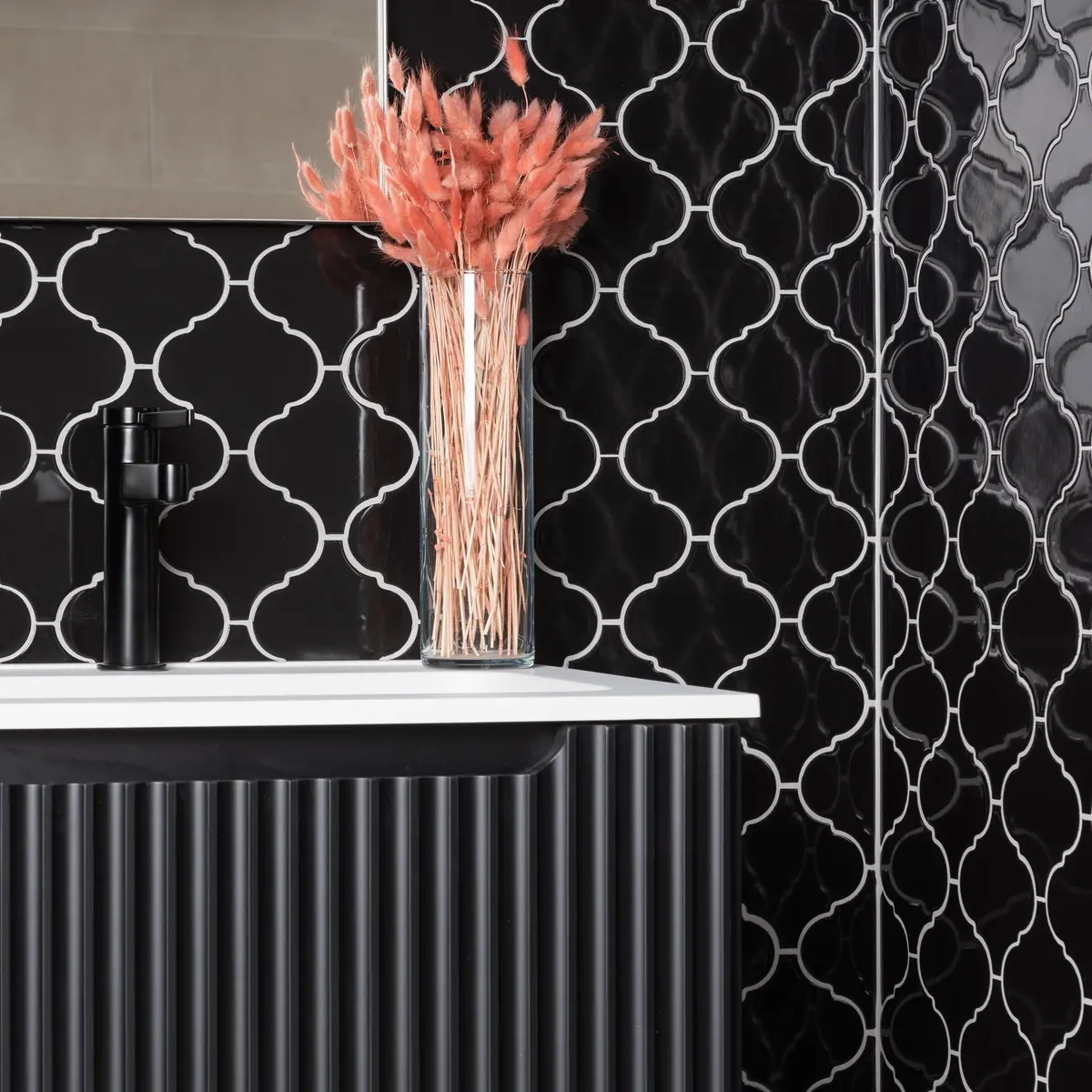 SCALE ALHAMBRA BLACK 12X12 9MM