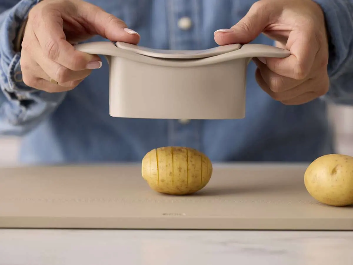 Rosti Hasselback-skjærer