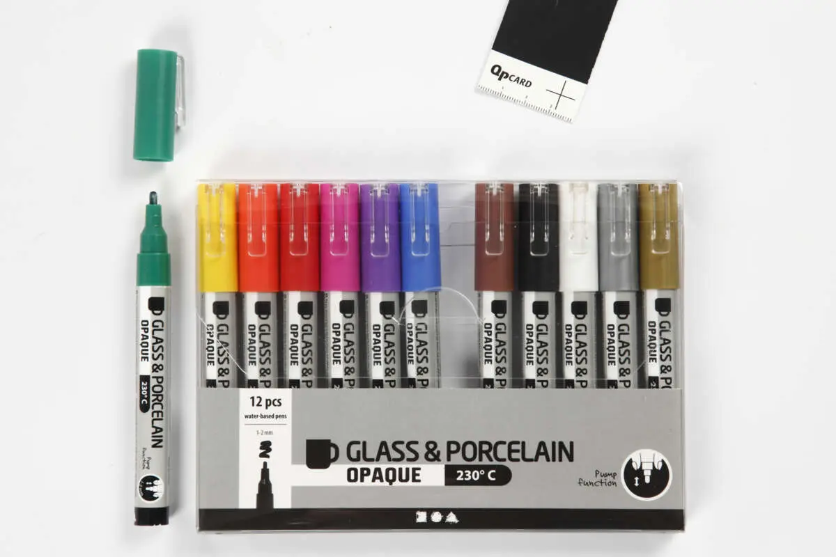 Glass-og porselentusj