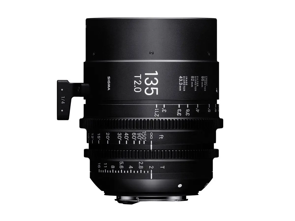 CINE 135mm T2 FF EF-mount