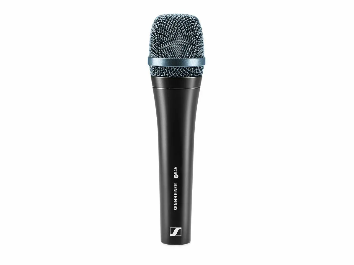 e 945
