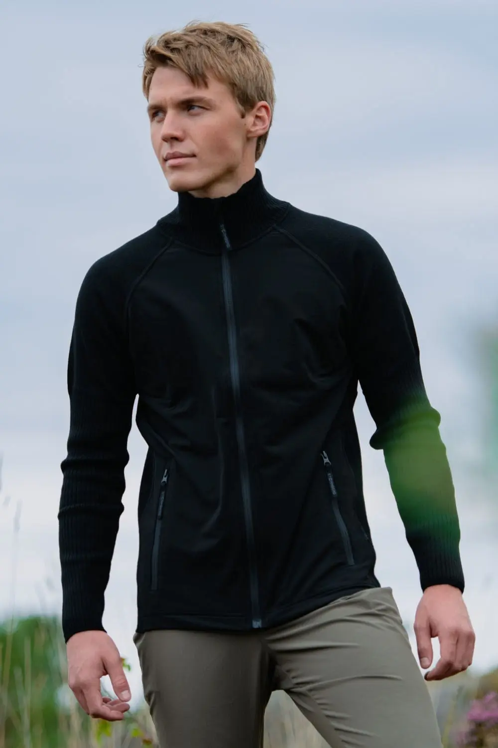 Svartdal hybrid ulljakke