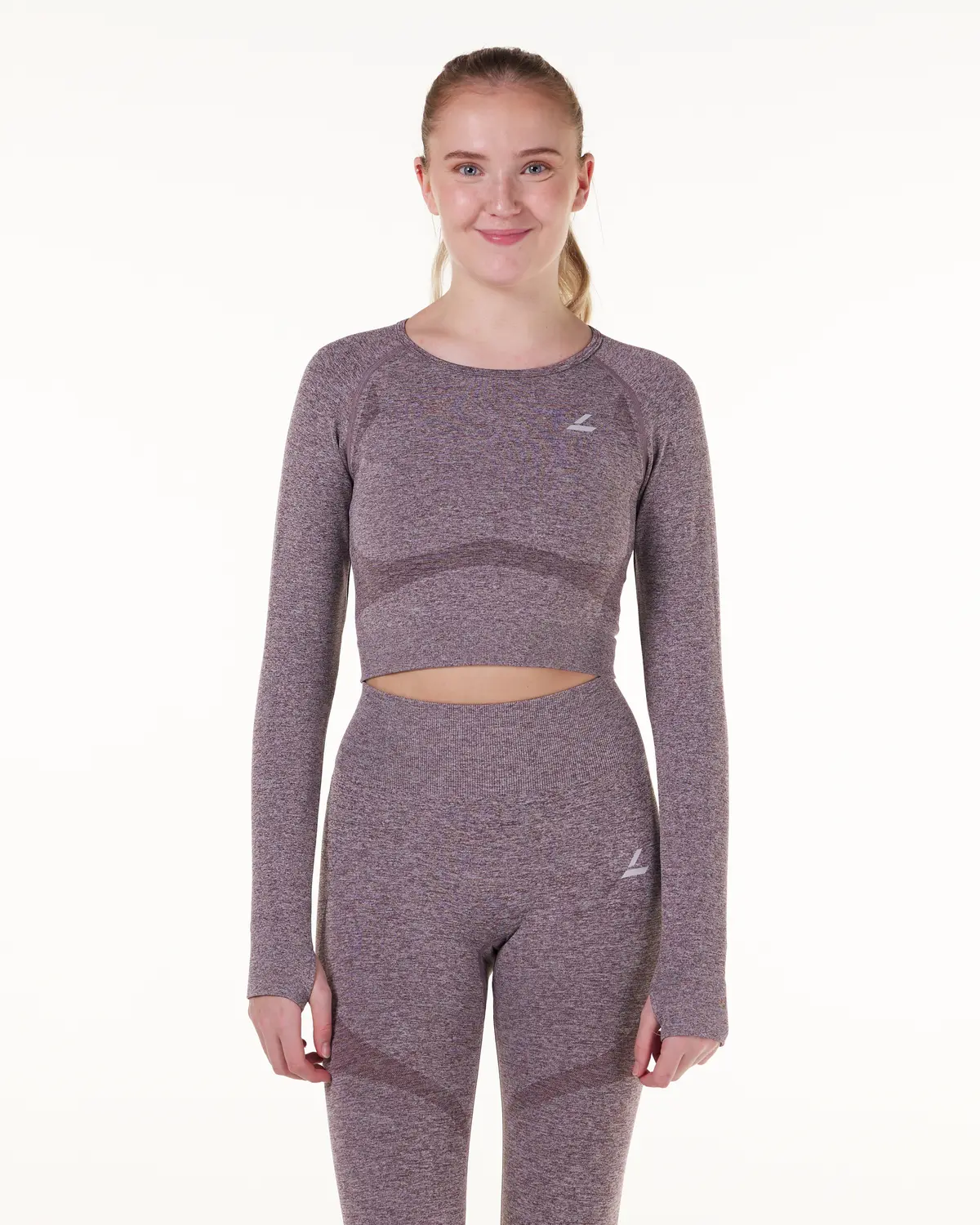 LEVITY Solar Seamless Cropped LS Red Dusty Marl