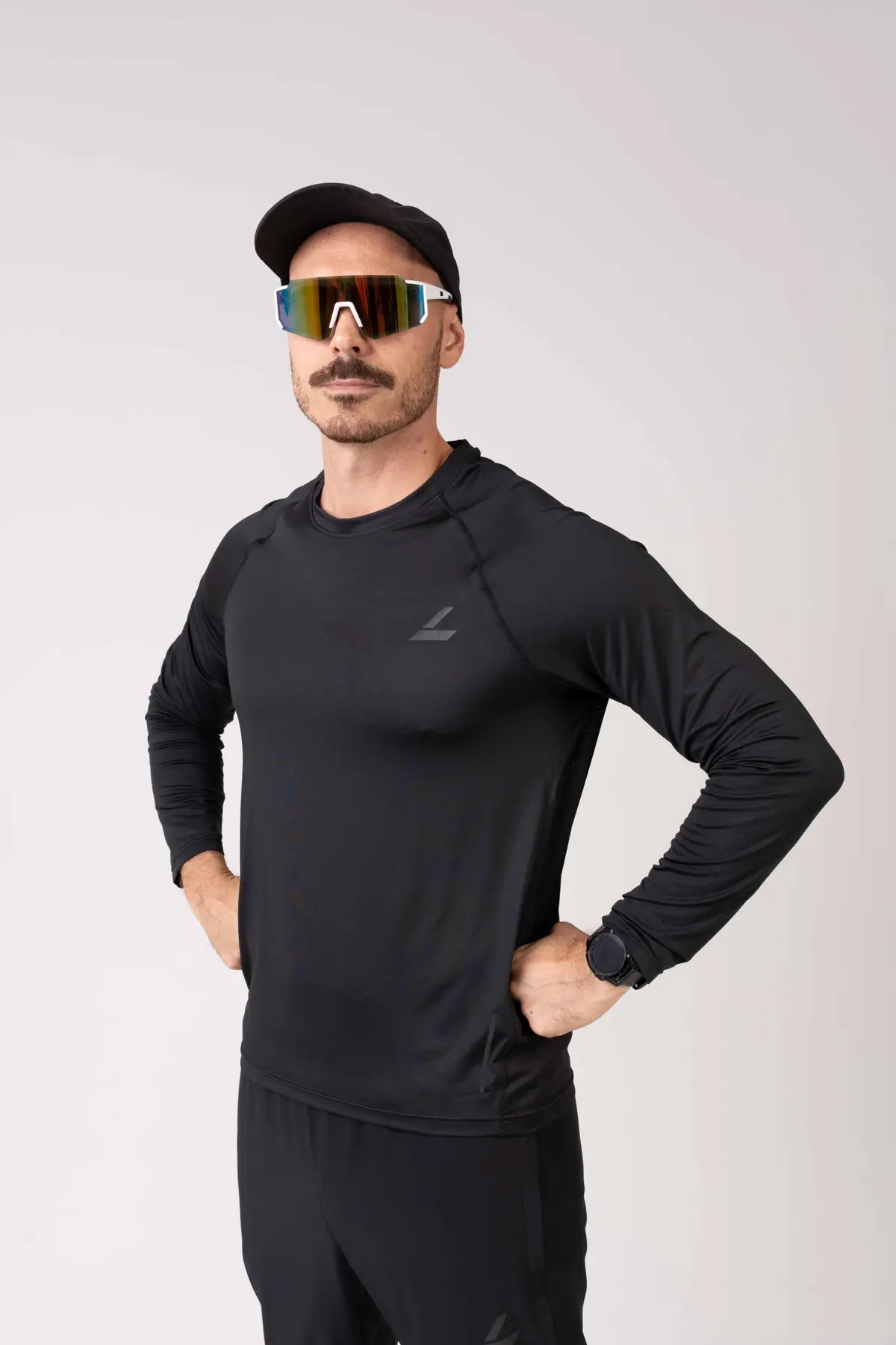 LEVITY Core Run LS M Black