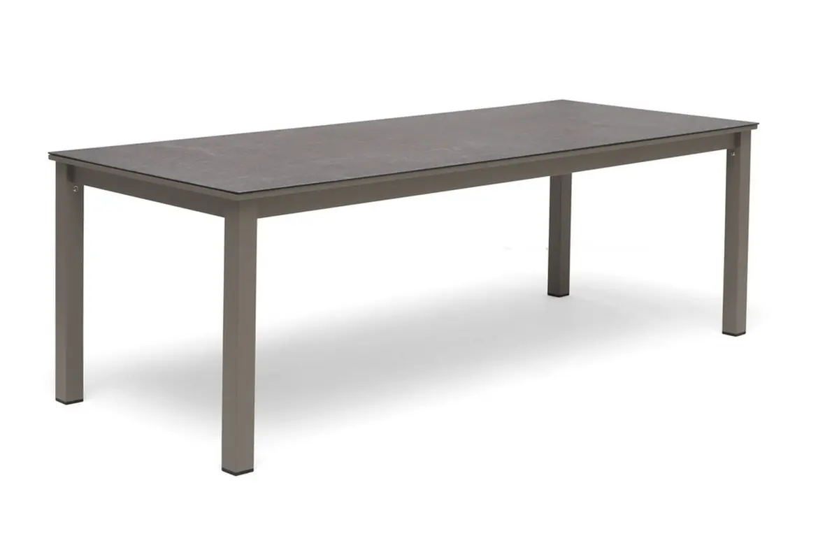 Hillerstorp Jet Set spisebord utendørs 90 cm beige